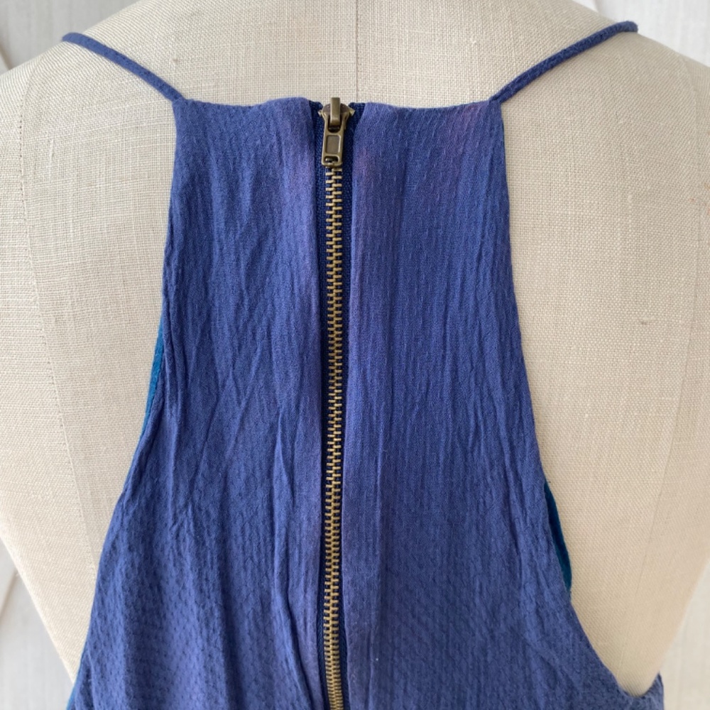 Re-Order Dress - Picture 5 of 6